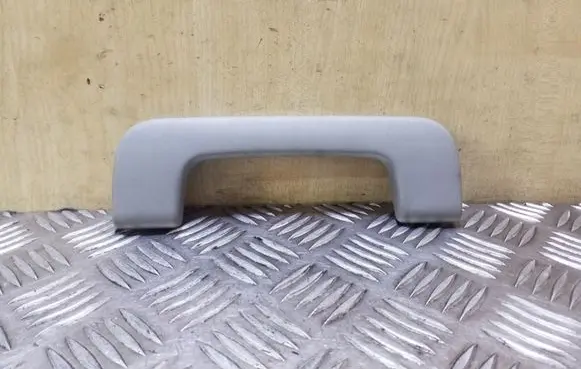 Audi A4 S4 B6 8E 8H Front interior roof grab handle 8E0857607