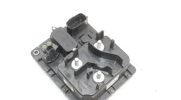 Land Rover Range Rover L405 Current control relay DPLA14F70AB