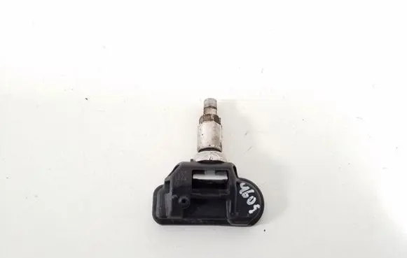 Mercedes-Benz A W176 Tire pressure sensor A0009050030