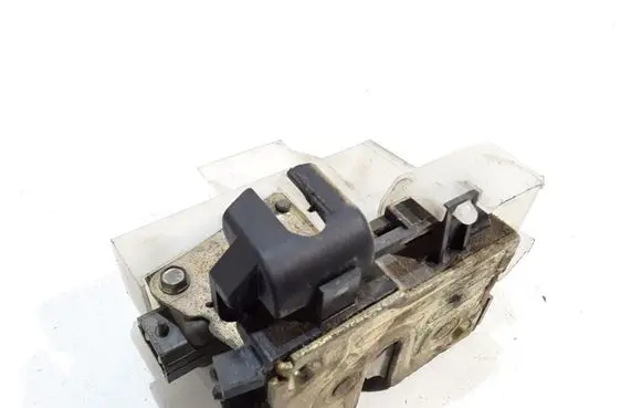 Renault Megane I Front door lock