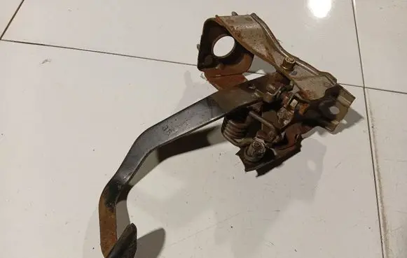Brake pedal