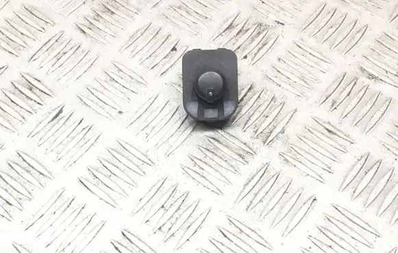 Audi A3 S3 8P Wing mirror switch 8E0959569