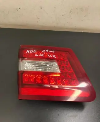 Mercedes-Benz E W212 Tailgate rear/tail lights 2128200964