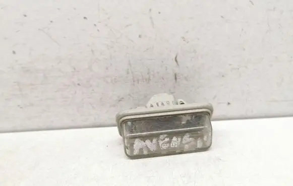 Toyota Avensis T250 Number plate light