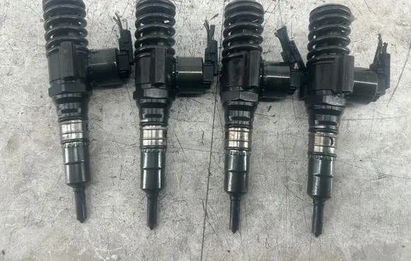 Audi A3 S3 A3 Sportback 8P Fuel injectors set 0414720404