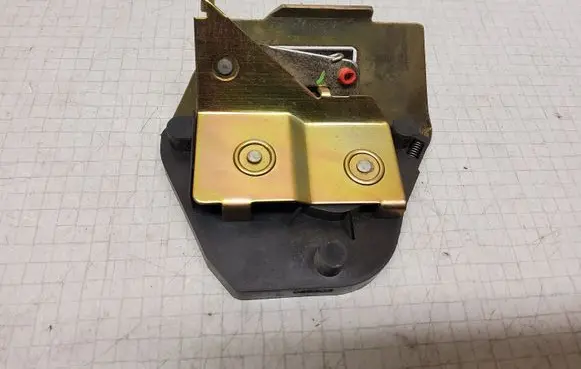 Citroen Berlingo Sliding door lock 