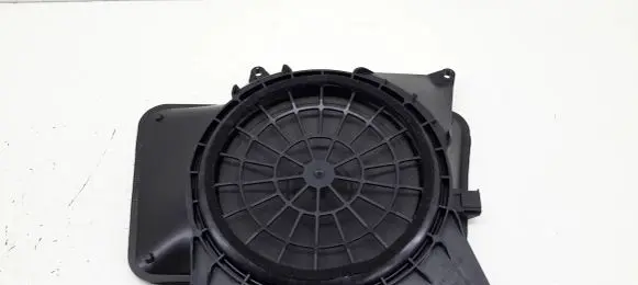 Audi A8 S8 D3 4E Subwoofer speaker 4E003541201S 4913410403
