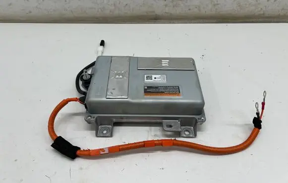 Nissan X-Trail T33 Voltage converter inverter 292A06UM0A