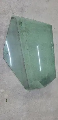 Volvo XC60 Rear door window glass 43R001105 E000186 DOT57M20AS2