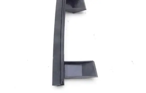 Hyundai Getz Door glass rail 82511-1C000