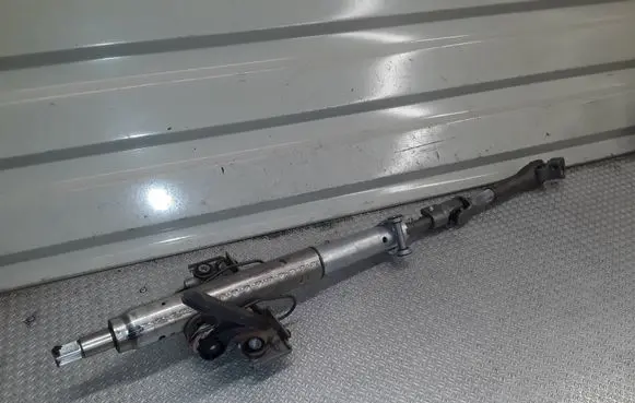 Opel Meriva B Steering wheel axle 13251848 1311915 278053053