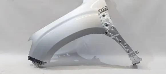 Dacia Duster II Fender