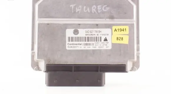 Volkswagen Touareg I Transfer box differential control unit 0AD927755BH 5WK22071