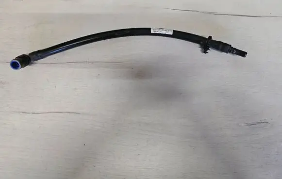 BMW X3 F25 Headlight washer hose/pipe 7213283