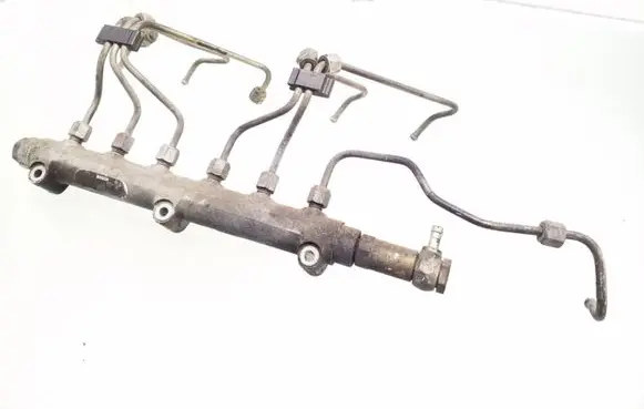 Volvo V70 Fuel main line pipe 0445215010 8658252