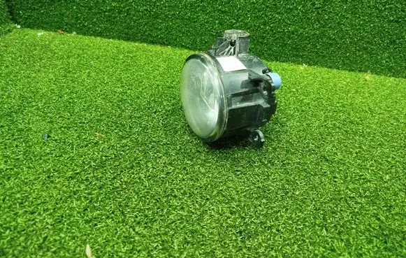 Renault Trafic III (X82) Front fog light 261503971R 89208441