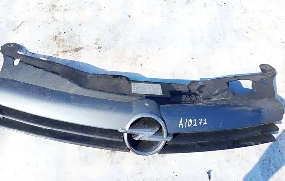 Opel Astra H Front grill 13108463