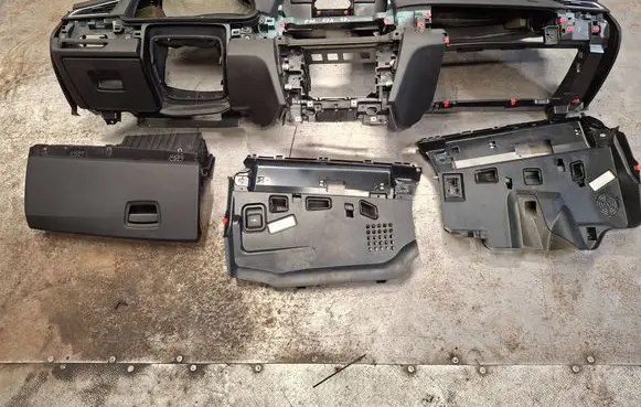 BMW 7 F01 F02 F03 F04 Dashboard 9112131 13B049BB0036B