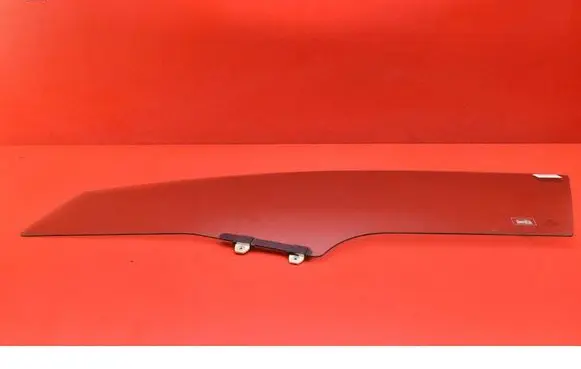 Honda Civic IX Front door window glass four-door