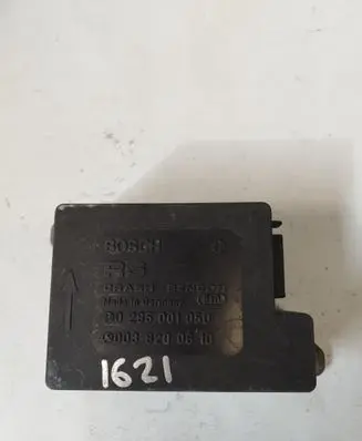 Mercedes-Benz 190 W201 Airbag control unit/module 0038200610 0285001050