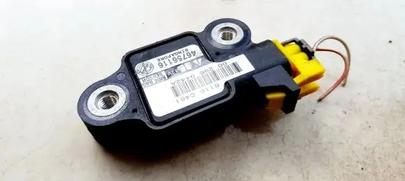 Alfa Romeo 147 Airbag deployment crash/impact sensor 46756116 002960442A