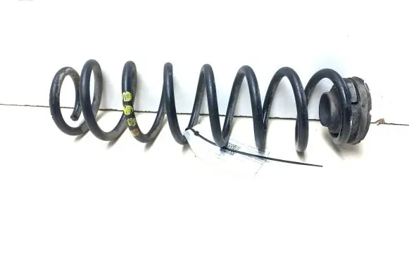 Mercedes-Benz C W204 Rear coil spring