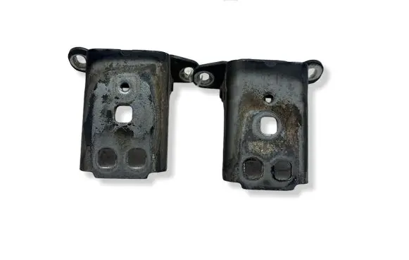 Chrysler PT Cruiser Rear door lower hinge 85574F