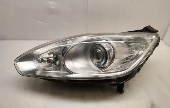 Ford C-MAX II Headlight/headlamp