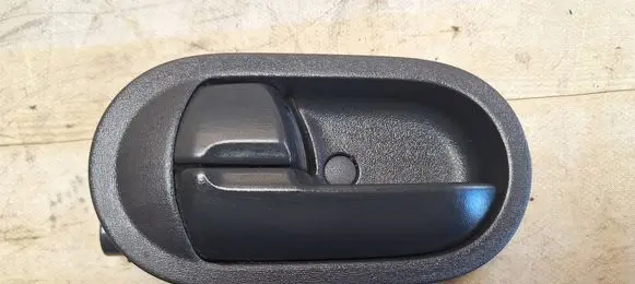 Mitsubishi Colt CZ3 Front door interior handle