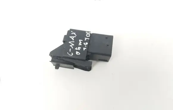 Ford Focus C-MAX Glow plug pre-heat relay 3M5T2504