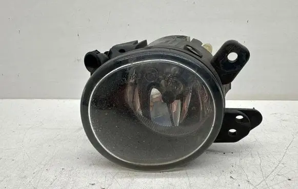 Mercedes-Benz C W204 Front fog light A2518200756