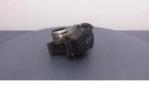 Skoda Fabia Mk2 (5J) Throttle body valve 03L128063J