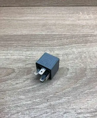 Volkswagen Sharan Other relay 1J0927841 V23134A52X400 444