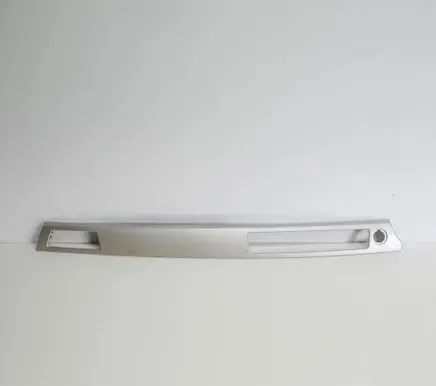 Dashboard glove box trim