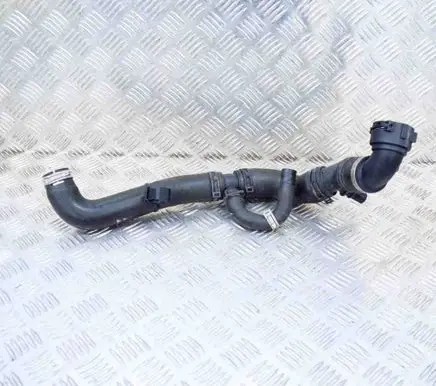 Land Rover Range Rover Sport L494 Engine coolant pipe/hose HPLA8286DA