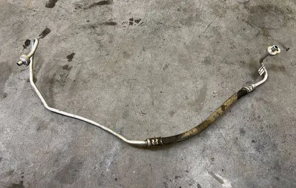Dacia Dokker Air conditioning (A/C) pipe/hose 924409078R