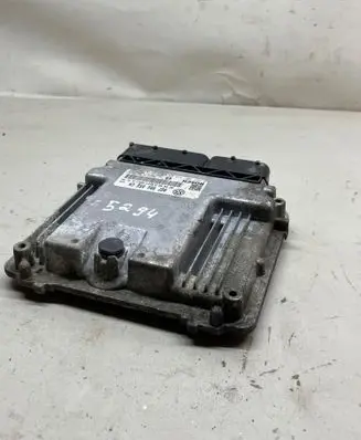 Volkswagen PASSAT B6 Engine control unit/module ECU 06F906056GN 06F906056EK 0261S02344