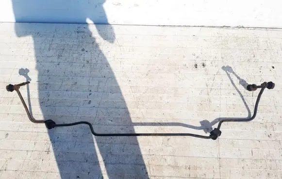 Nissan Sunny Rear anti-roll bar/sway bar 