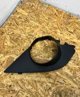 Under headlight/headlamp trim