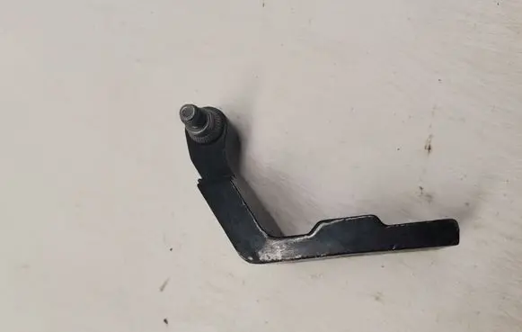 BMW X5 F15 Rear door lower hinge 7325053