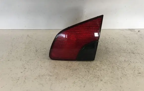 Peugeot 406 Tailgate rear/tail lights