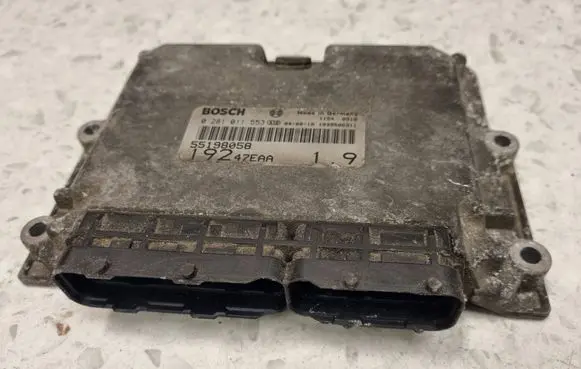 Fiat Stilo Engine control unit/module 55198058 0281011553