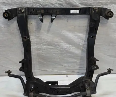 Opel Astra J Front subframe 13327070