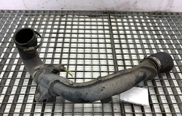 Air intake hose/pipe