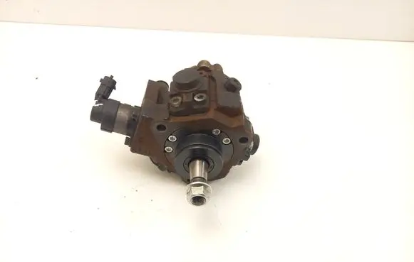 Fuel injection high pressure pump