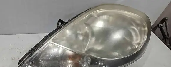 Opel Vivaro Headlight/headlamp 8200701354 93859829 89313970