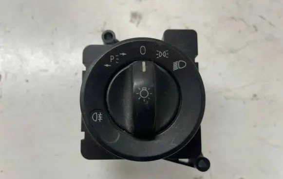 Mercedes-Benz Sprinter W906 Light switch A9065450504