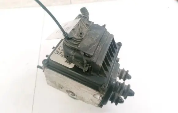 Volkswagen PASSAT B6 ABS Pump 3C0614095P 3C0.614.095.P