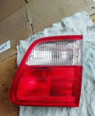 Mercedes-Benz E W210 Tailgate rear/tail lights A2108206264