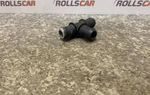 Ford Galaxy Engine coolant pipe/hose 738000248